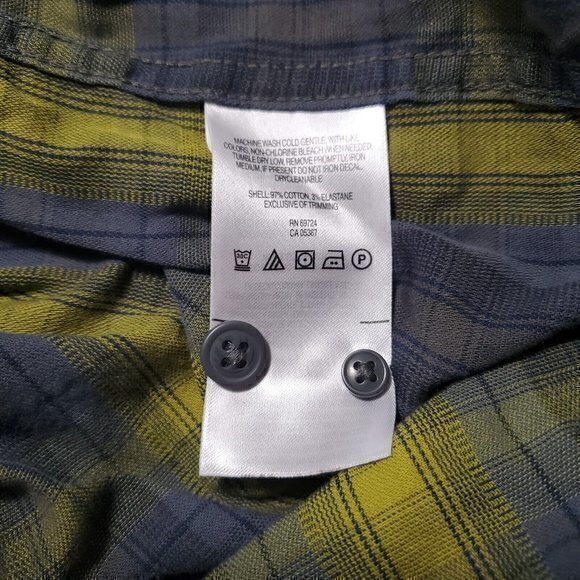 Columbia Long Sleeve Button Down Mens Size Large Regular Fit Gray Plaid Outdoors - Picture 4 of 5